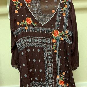 Johnny Was brown embroidered 3/4 sleeve top